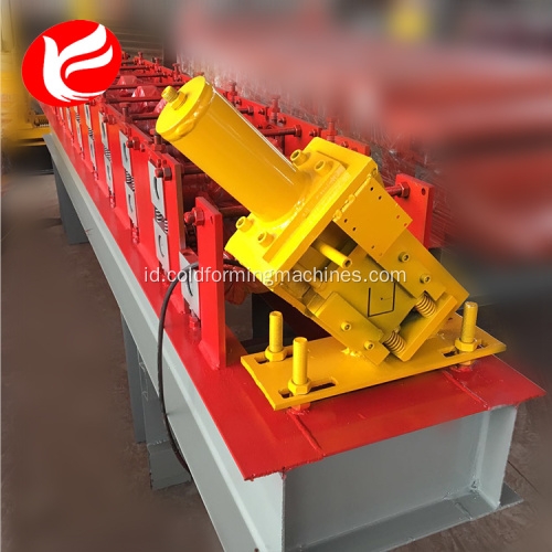 Stud logam dan track roll membentuk mesin